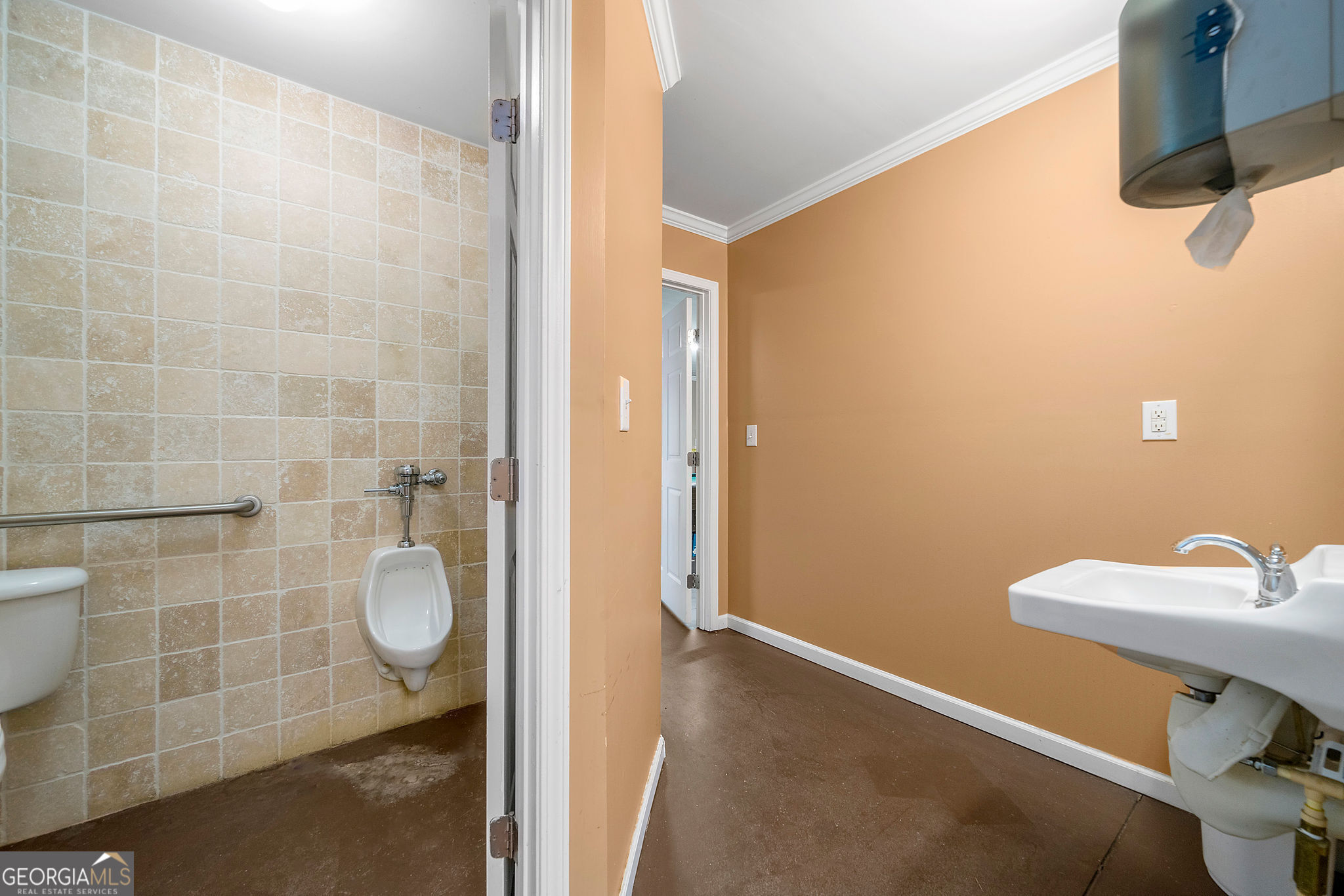 Forest Park, Georgia 30297, United States, ,Commercial,Active,197711