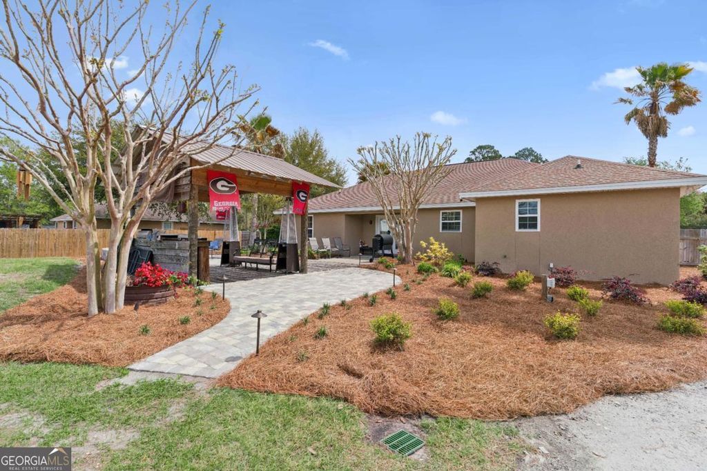 Photo of 115 Emanuel Loop Road, Brunswick, GA 31523 (MLS # 10721934)