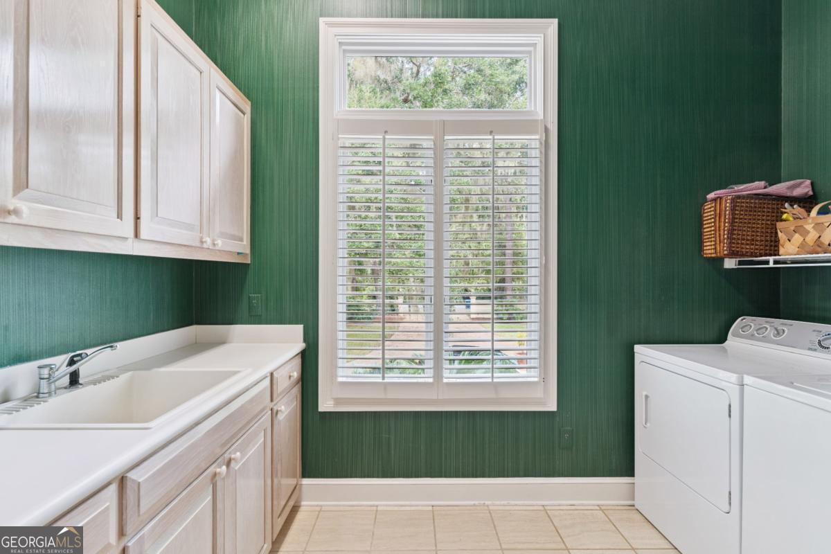 St. Simons, Georgia 31522, United States, 4 Bedrooms Bedrooms, ,5 BathroomsBathrooms,Residential,Active,226284