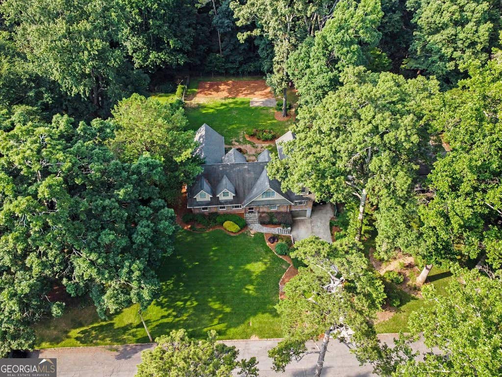 Photo of 804 Pinetree Drive, Decatur, GA 30030 (MLS # 10812869)