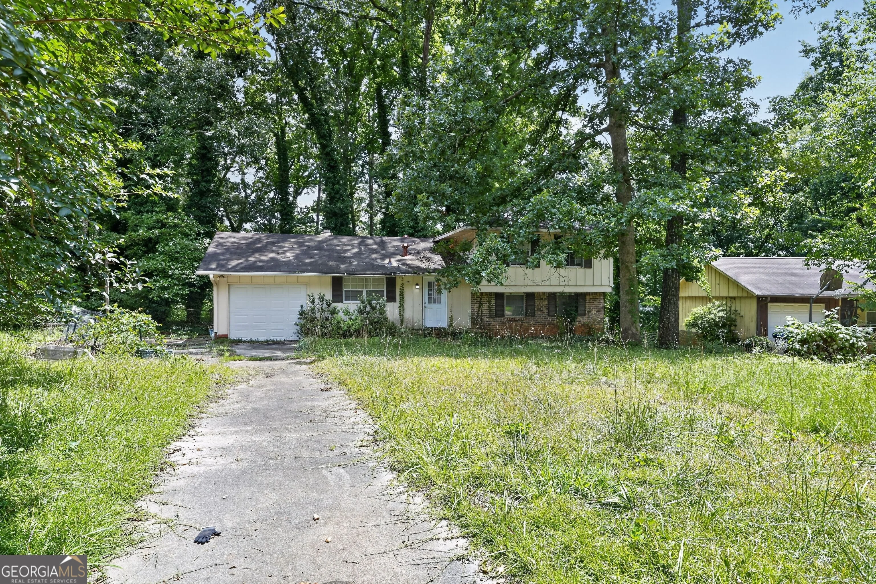 1470 Walnut Ridge Way