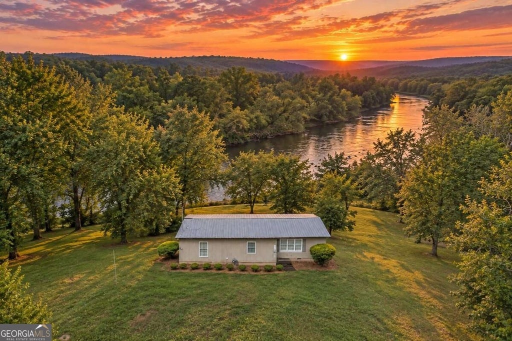 Photo of 788 Fish Trap Trail, Mineral Bluff, GA 30559 (MLS # 10853287)