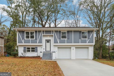 Photo of 3975 Northstrand Drive, Decatur, GA 30035 (MLS # 10655827)
