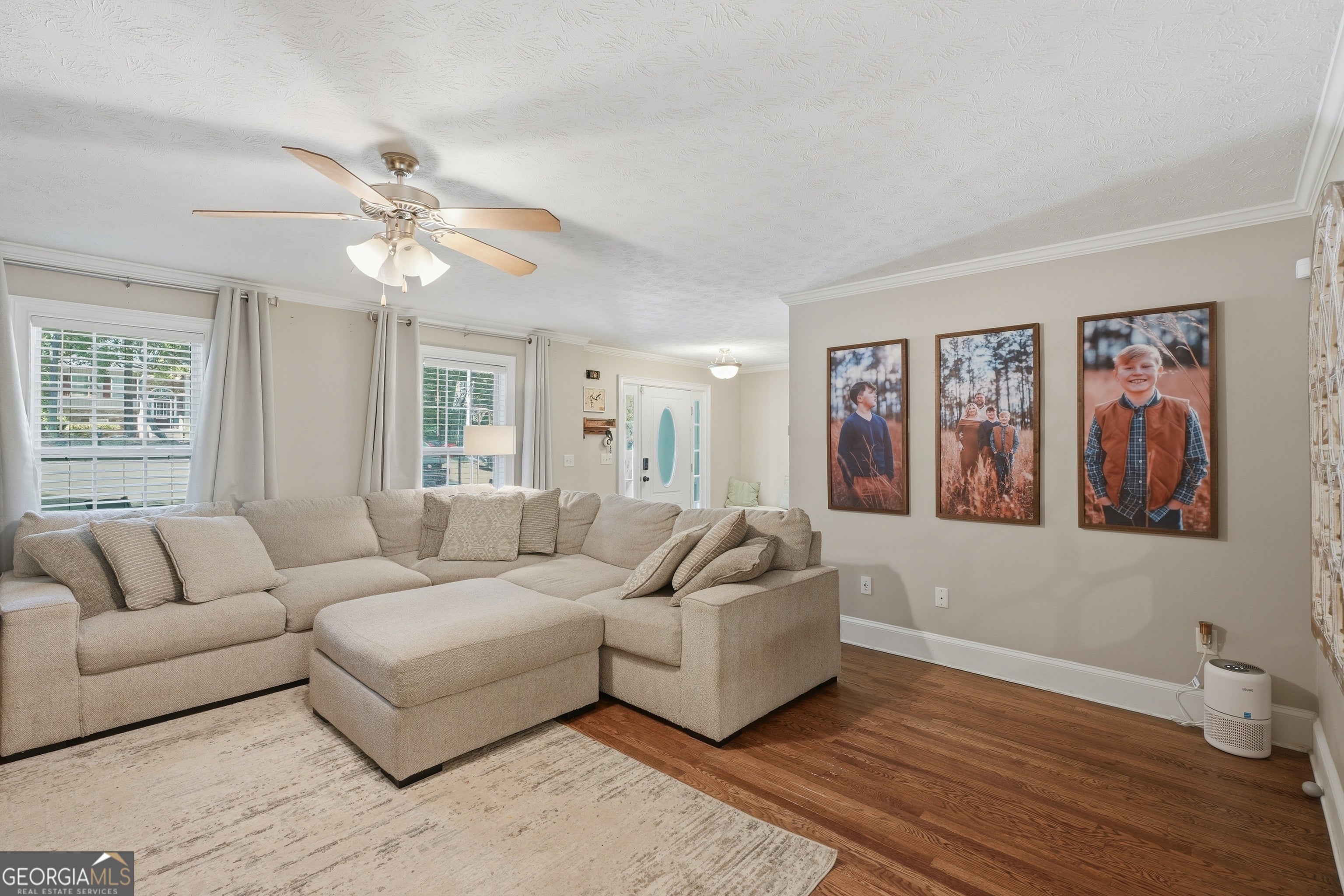 3187 Sweetbriar DR