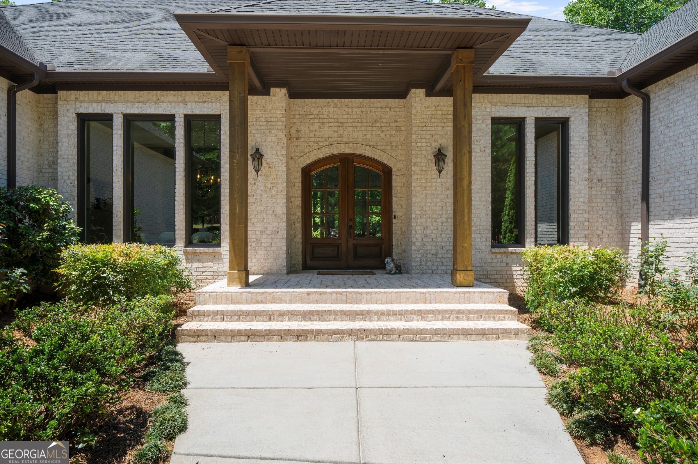 131 Soapstone WAY