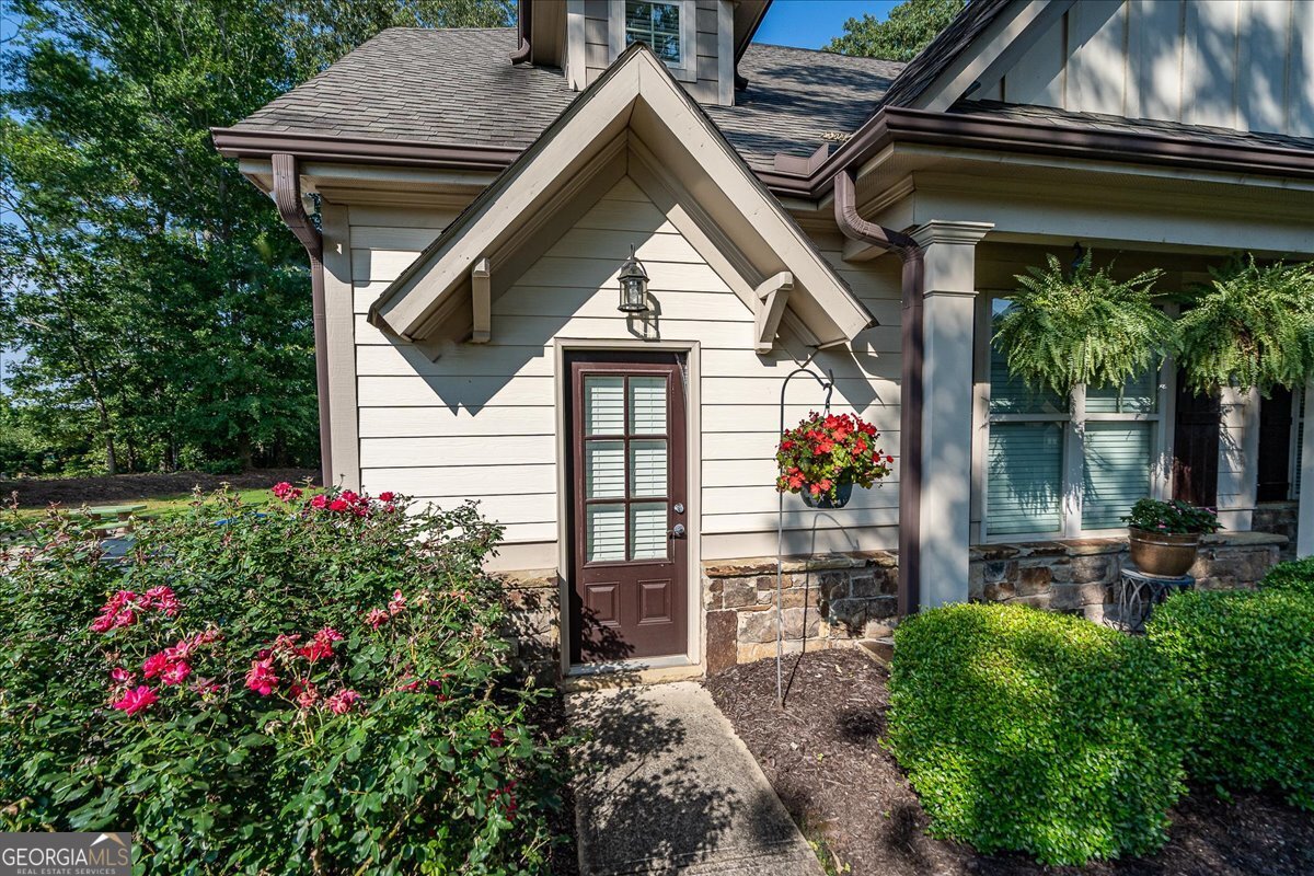 112 Sterling Lake WAY