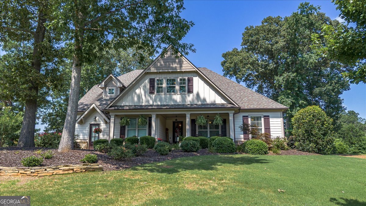 112 Sterling Lake WAY
