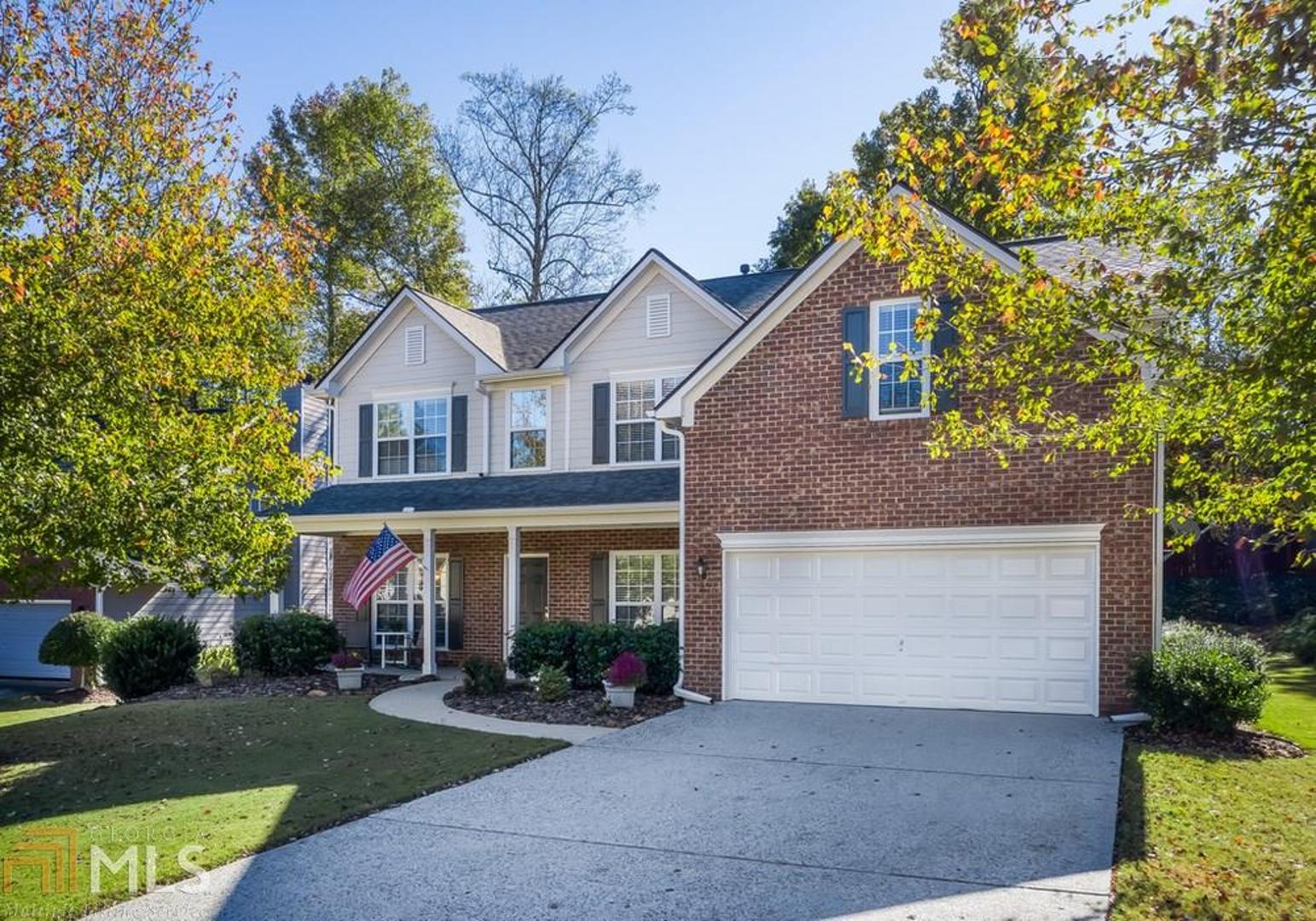 Dona???t walk, RUN to this family style home with a plan that will wow you! Open, open, open describes this home perfect to keep an easy eye on the kiddos, whether they are playing in the family room while you are prepping for dinner, or in the backyard right off the kitchen. Ideal location, this swim/tennis community is located close to all-Rabbit Hill Park, Mall of GA, great schools. Guests will enjoy the bedroom/full bath on main, while your family will appreciate the spaciousness of the secondary and master bedrooms. The owner has taken great care of the home and systems are new or within 2 years old (roof-new, Hvac-less than 1 year, water heater-2 years) so you can rest easy knowing you wona???t have an unexpected expense!