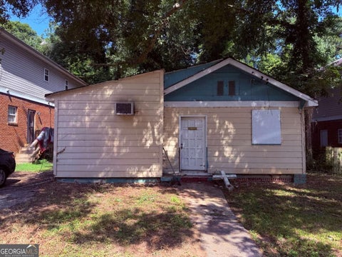 Photo of 984 Sims Avenue NW, Atlanta, GA 30318 (MLS # 10841806)