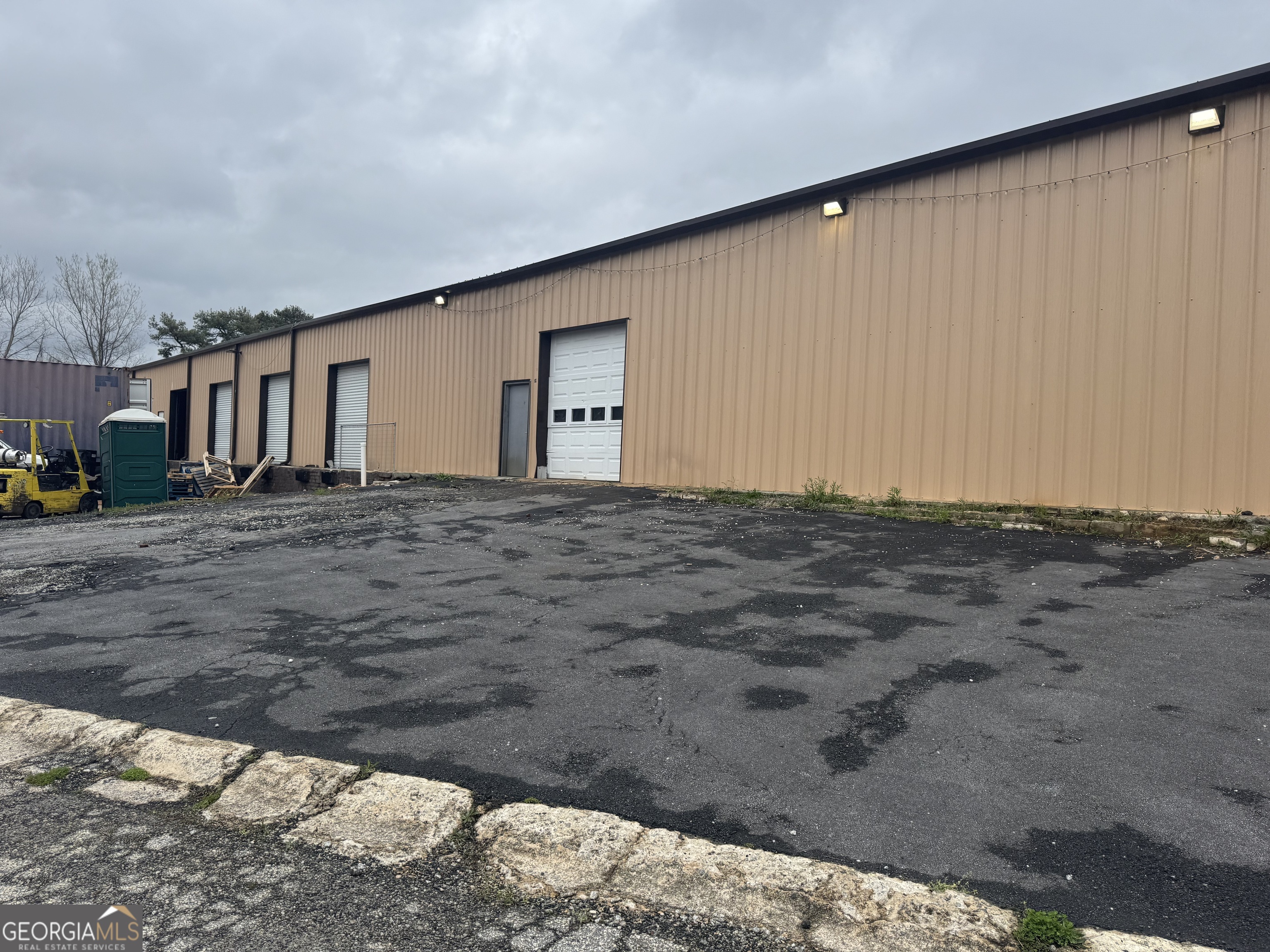 2485 Lithonia Industrial BLVD