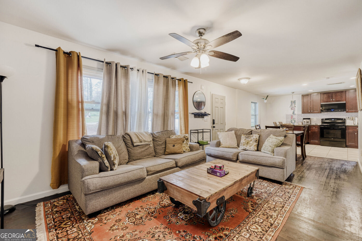 113 Hillside AVE SE