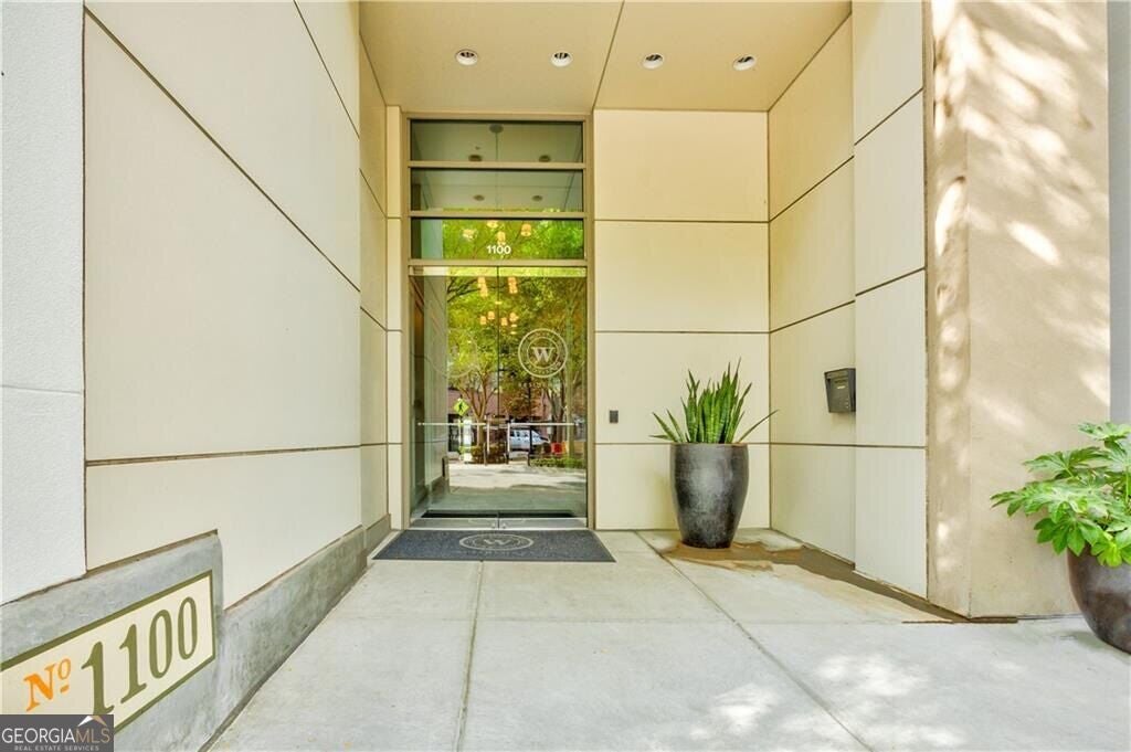 Photo of 1100 Howell Mill Road NW #810, Atlanta, GA 30318 (MLS # 10839798)