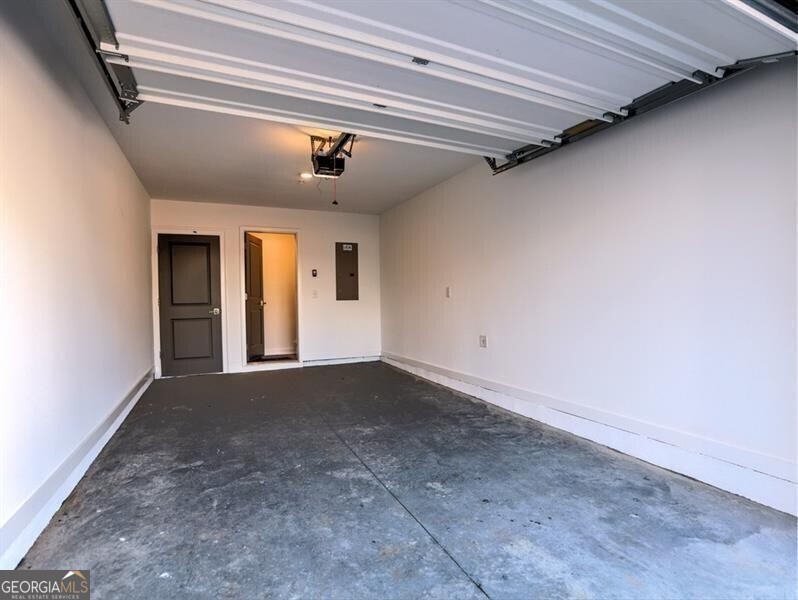 The Maxwell - Residential Lease