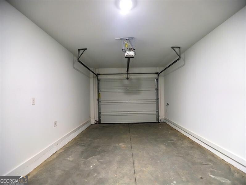 The Maxwell - Residential Lease