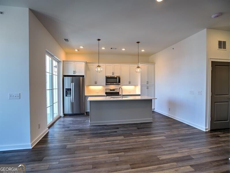 The Maxwell - Residential Lease