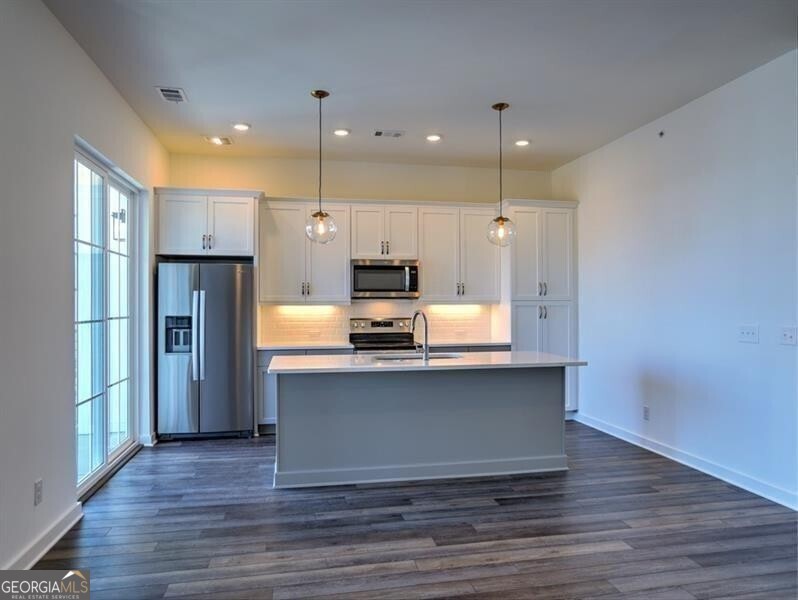 The Maxwell - Residential Lease