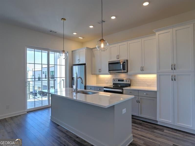The Maxwell - Residential Lease