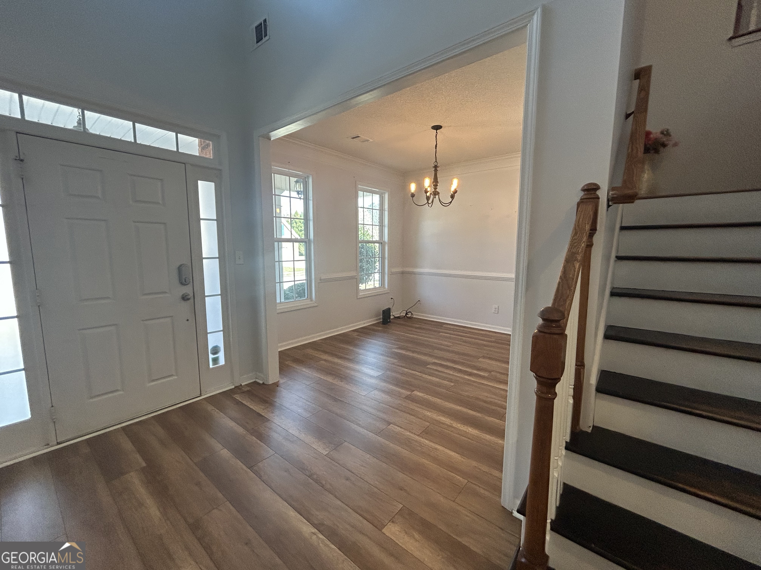 560 Millbrook Village DR