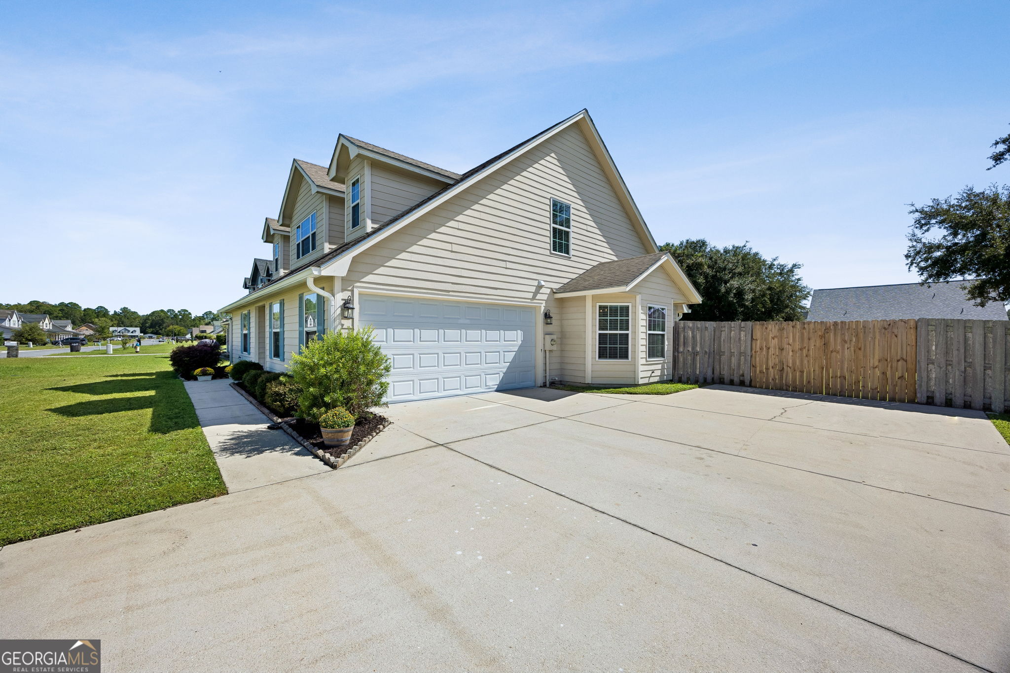 608 Victorias CIR