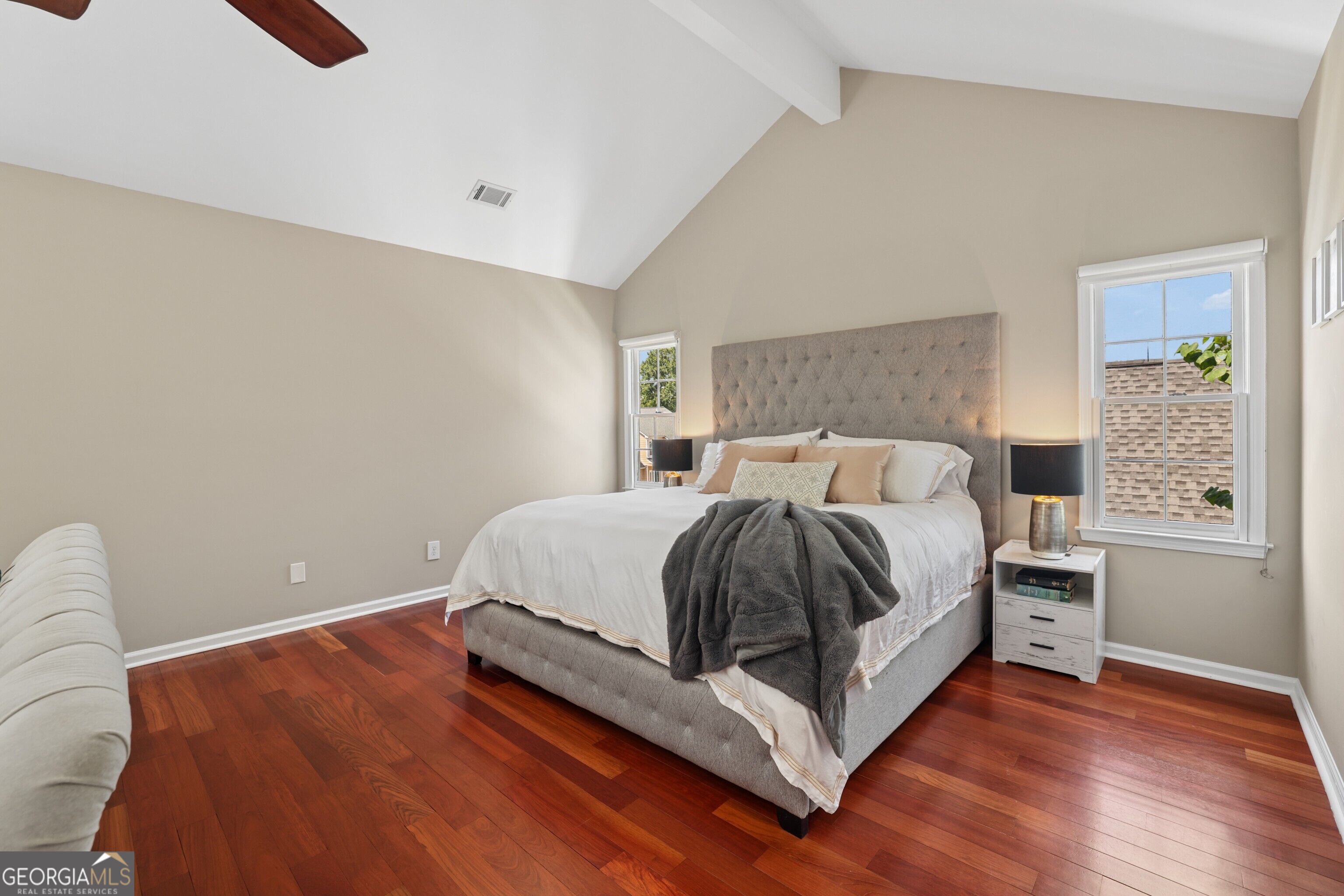 1132 Oakland TRCE NE