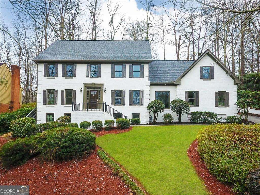 Photo of 1565 Summerset Drive, Atlanta, GA 30338 (MLS # 10737276)