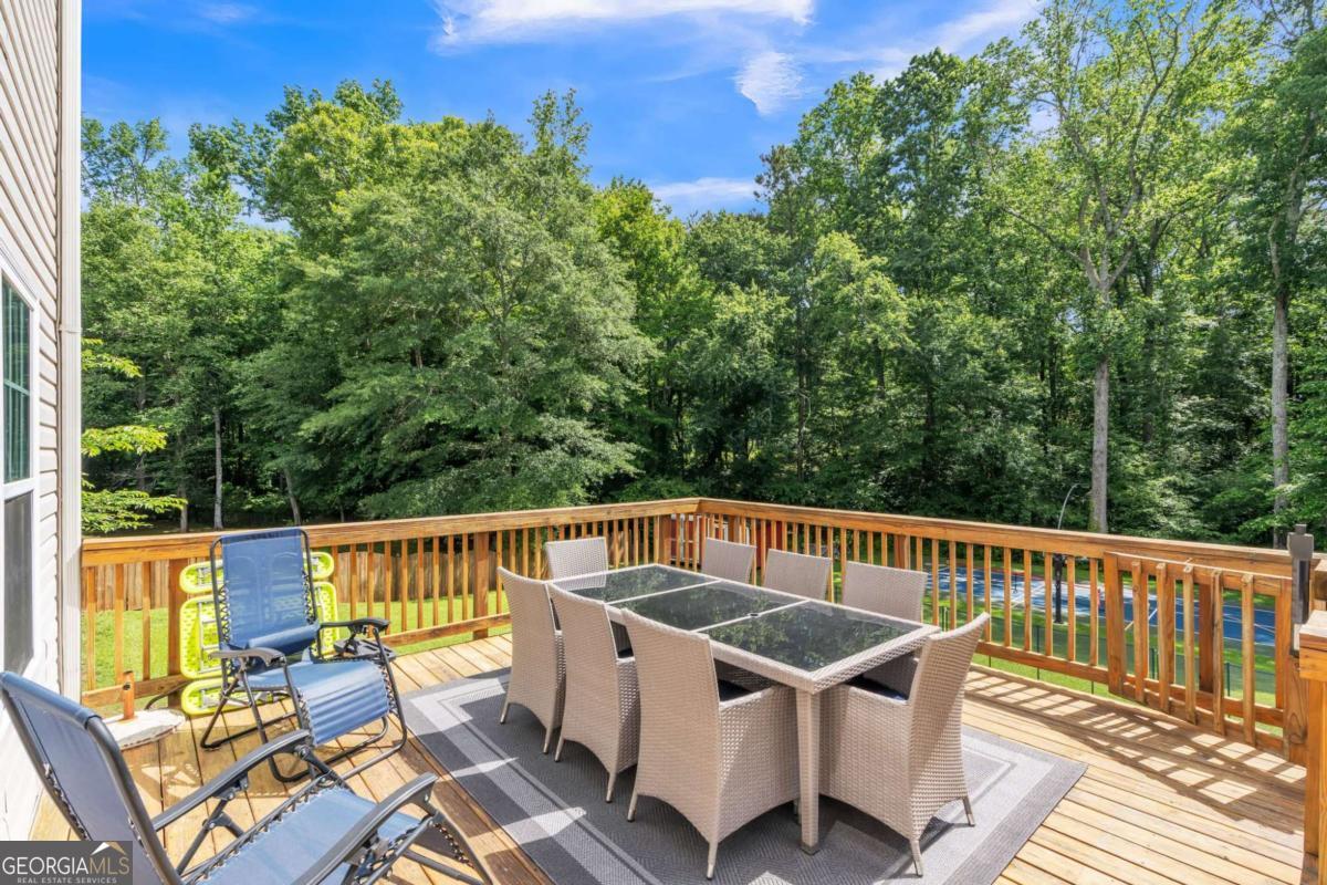 329 Kyles CIR