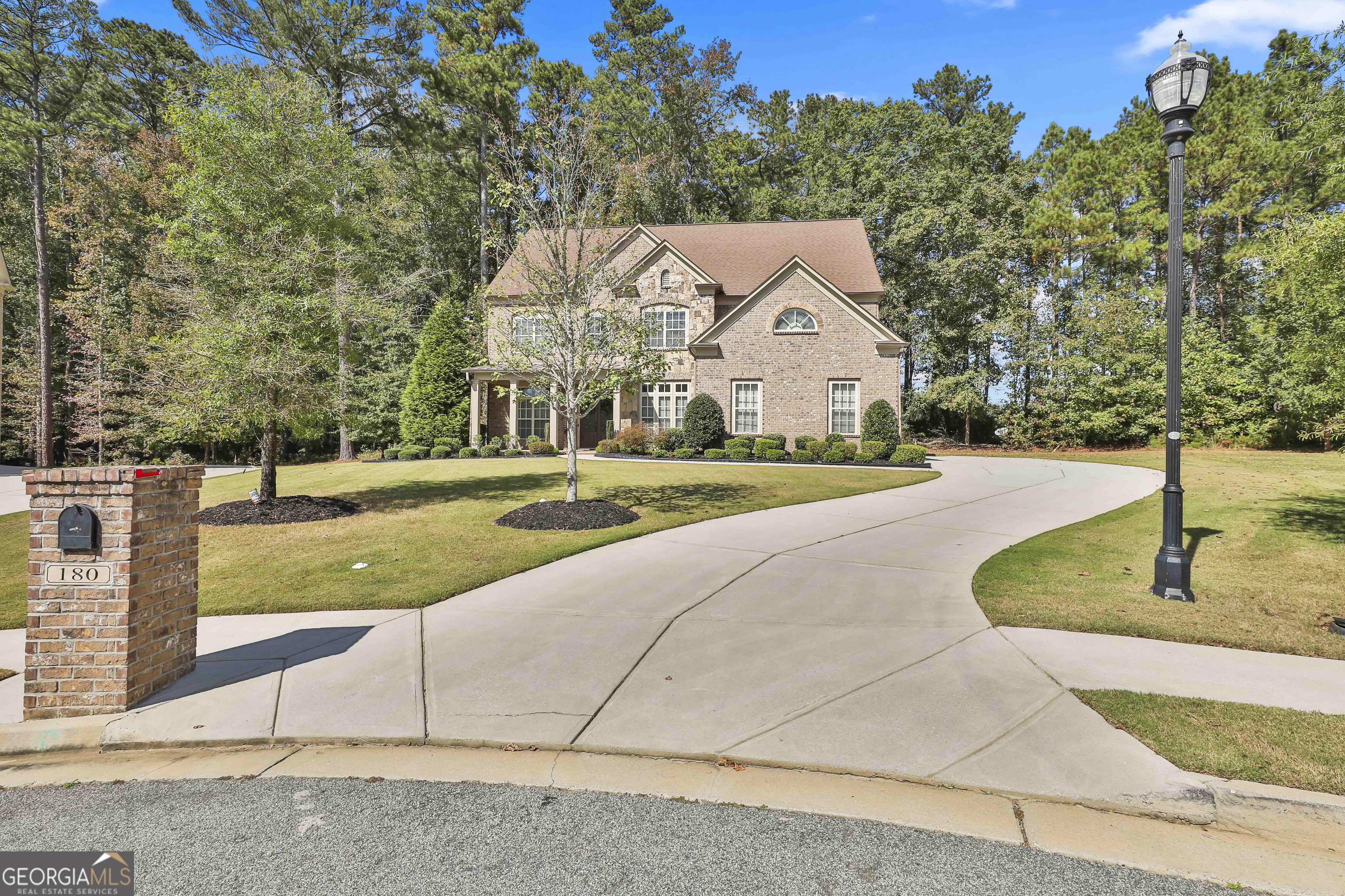 180 Park Haven LN