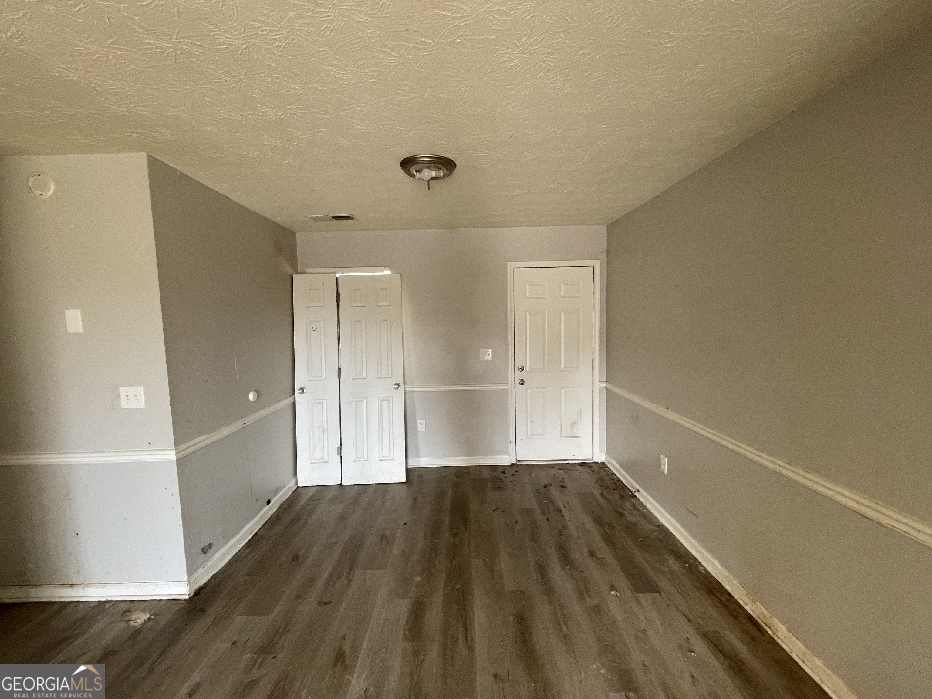 133 Dove LNDG