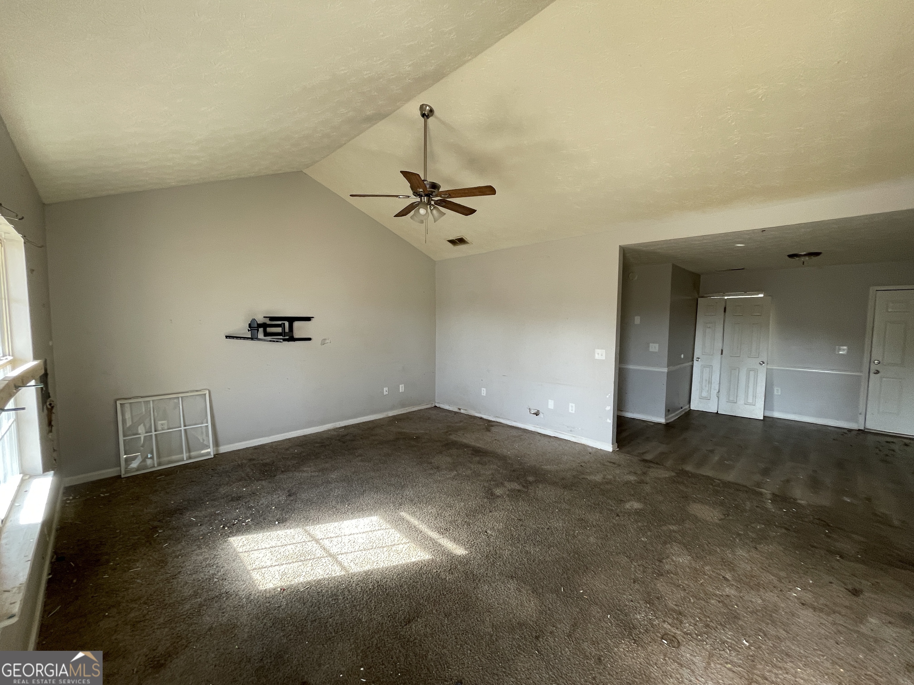 133 Dove LNDG