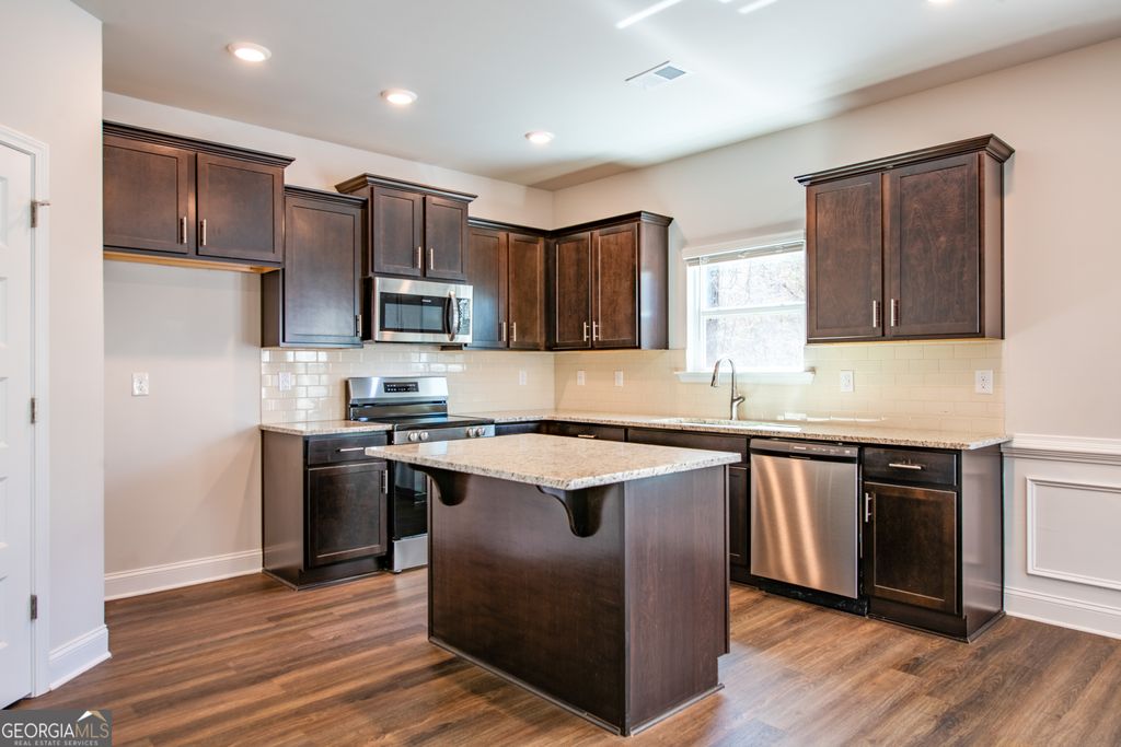 Photo of 1157 Barrington Place Way #22, Macon, GA 31220 (MLS # 10679834)