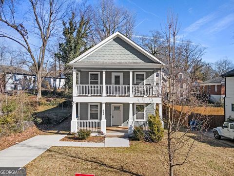 698 Rochelle DR SW Atlanta GA 30310