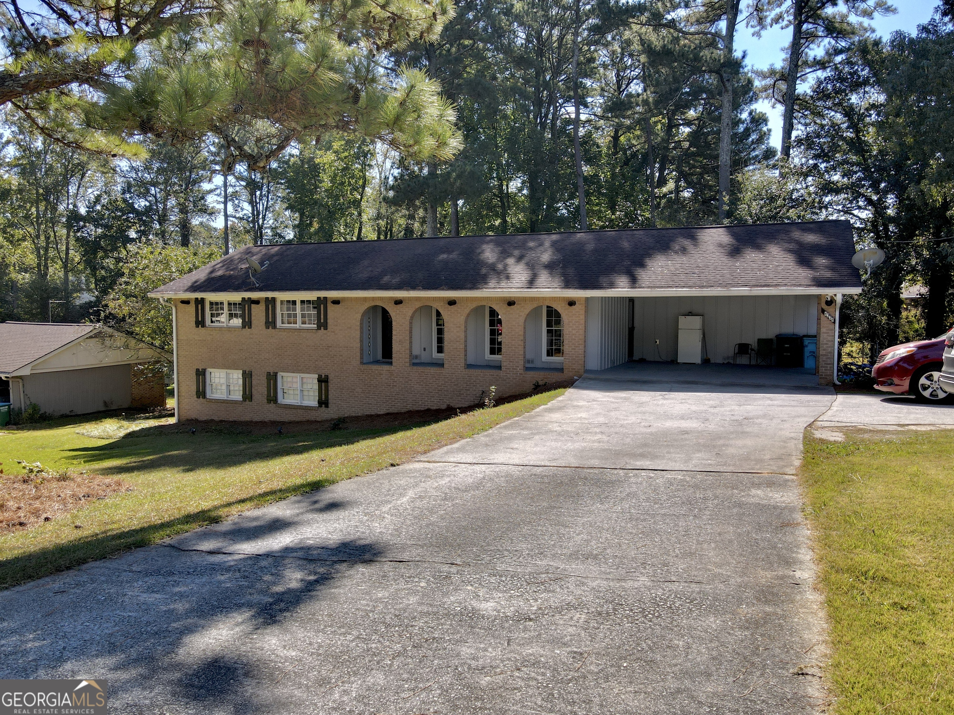 4338 Louis RD SW
