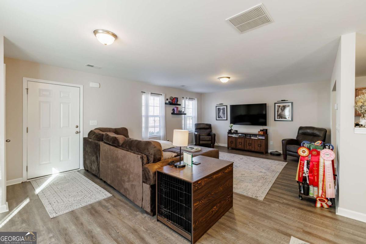 253 Sidney Lanier AVE