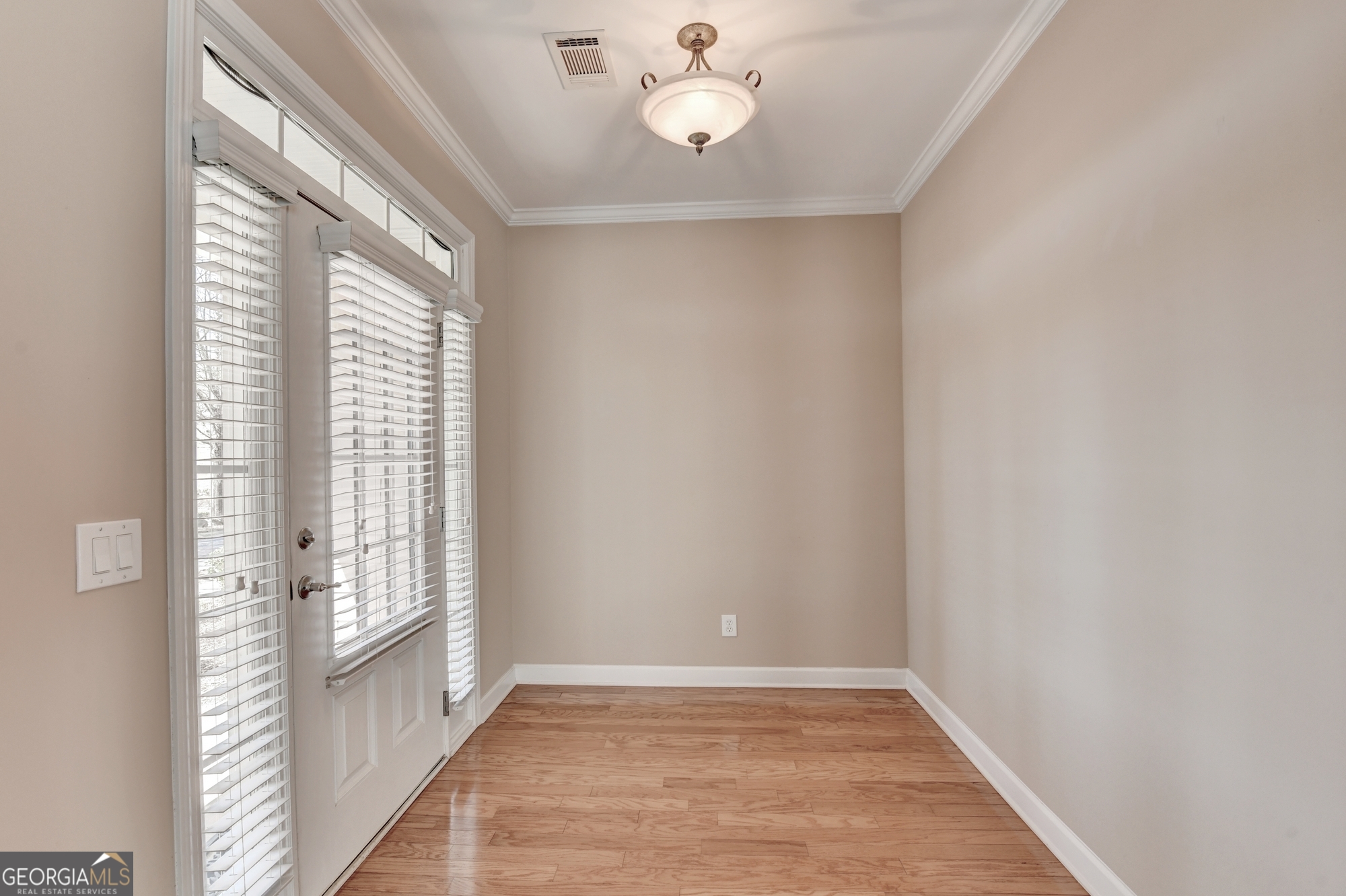 961 Cambron Commons TRCE