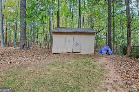 A home in Newnan