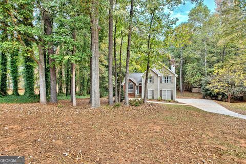 A home in Newnan