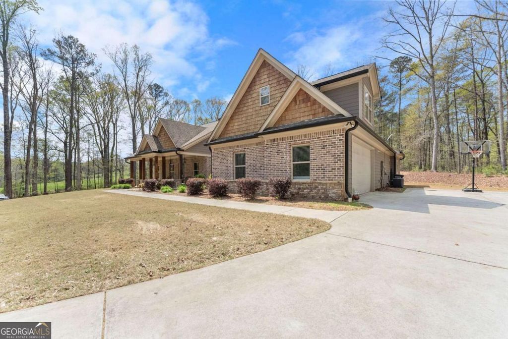 Photo of 970 Highway 211 NW, Winder, GA 30680 (MLS # 10720560)