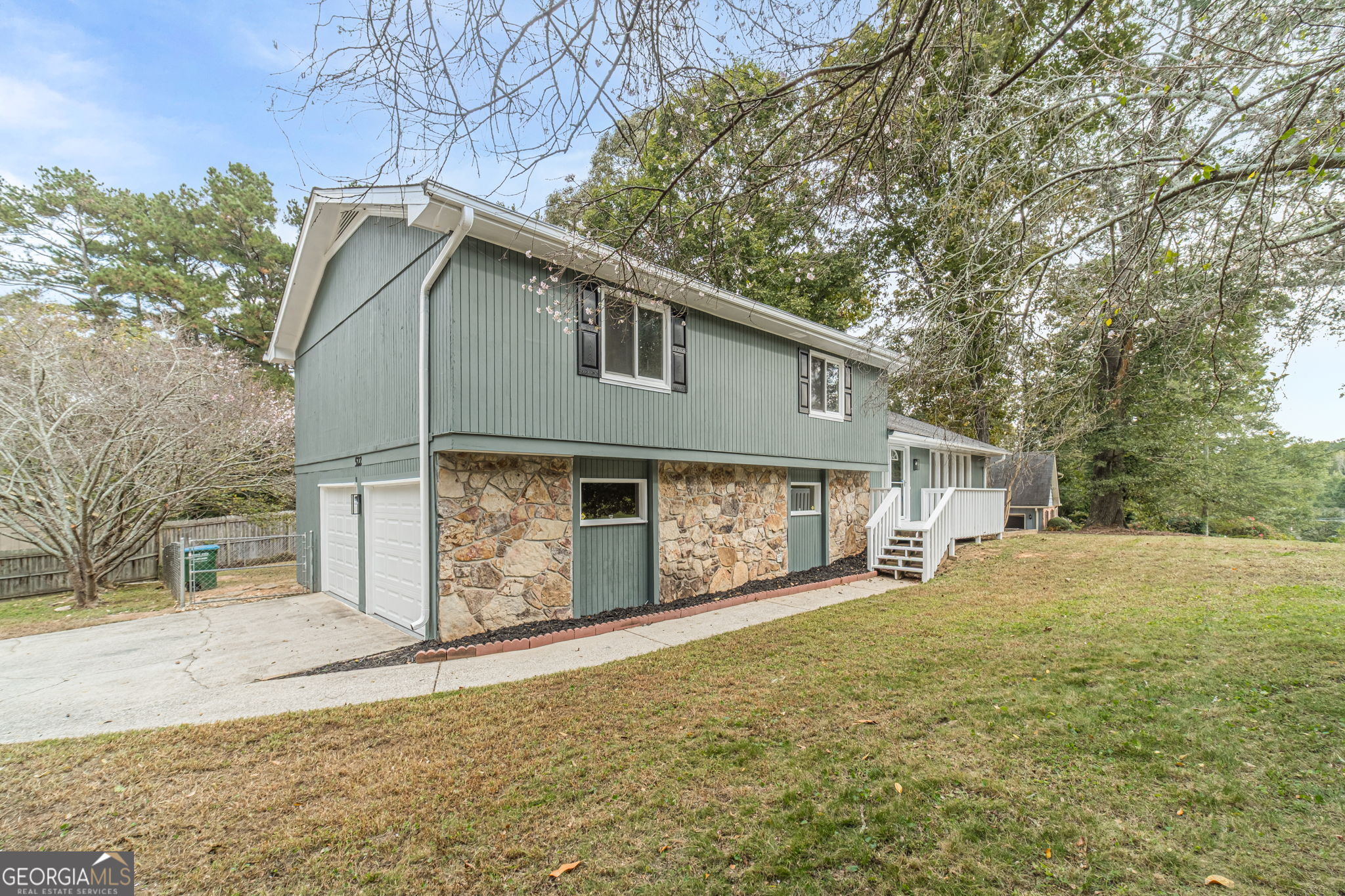 522 Foxmoor DR SW