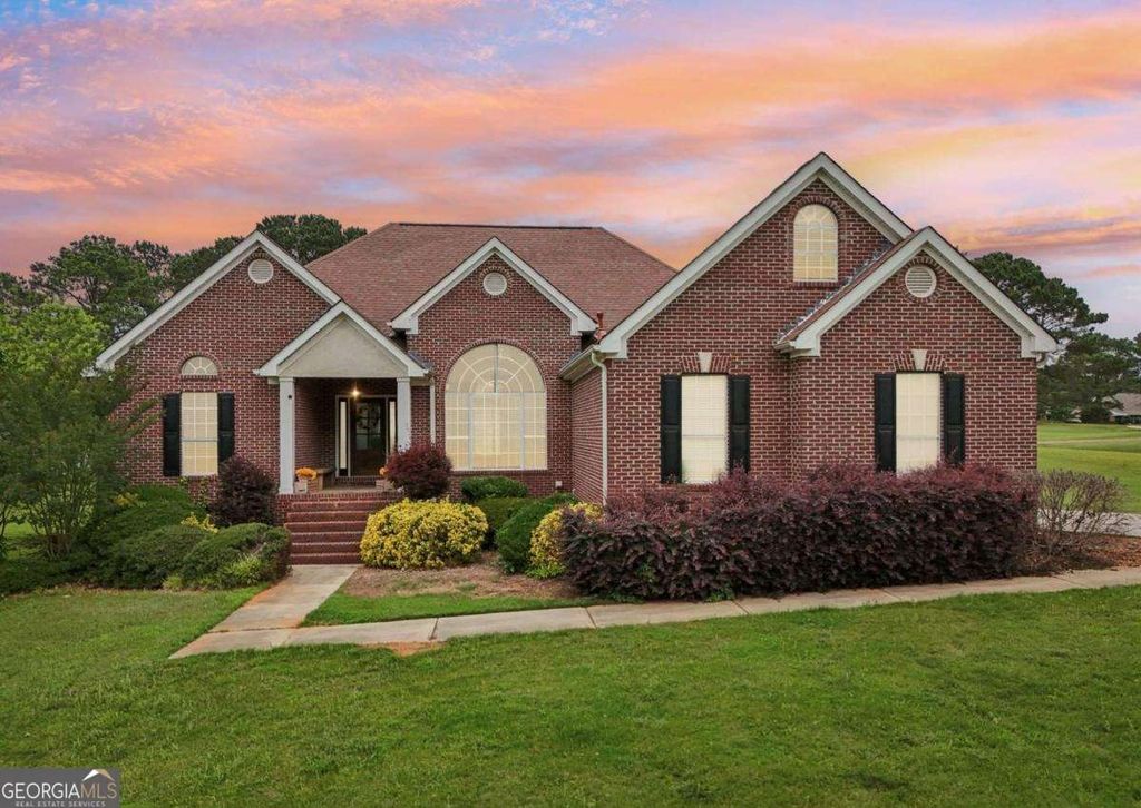 Photo of 1535 LAKE DOW Road, Mcdonough, GA 30252 (MLS # 10670740)