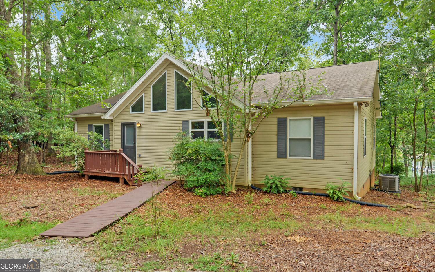 370 Paradise Point