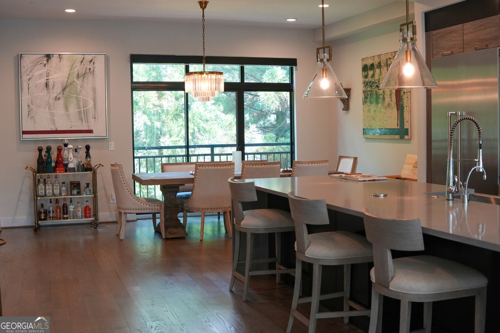 Photo of 908 Lenox Boulevard NE, Atlanta, GA 30324 (MLS # 10796409)