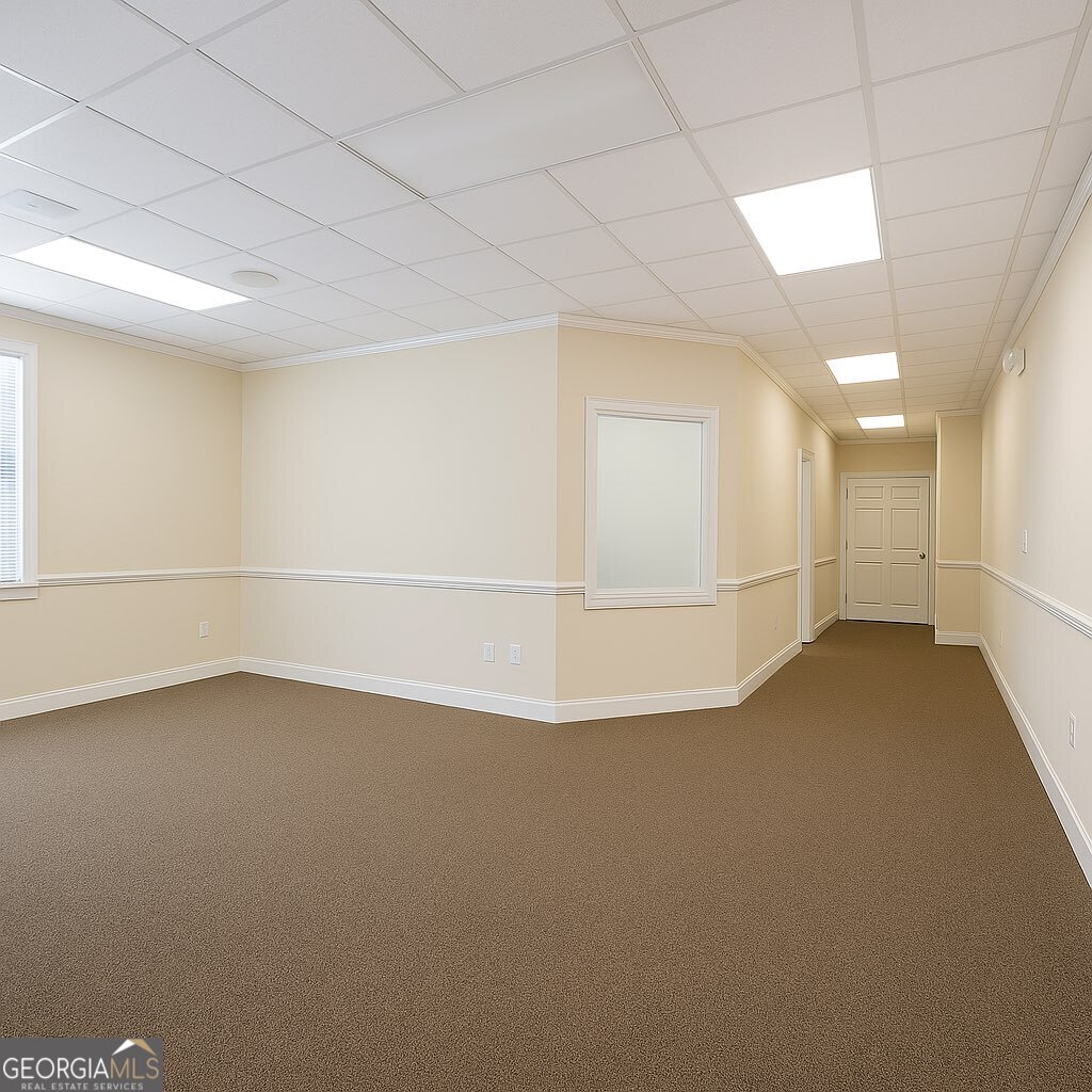 Ready to move in professional East cobb office intersection between Johnson, ferry and Post Oak tritt, located at the first floor to the left. Contains three nice size rooms and receptionist area. Ready to open your profession, or to rent it out for $1500 per month.