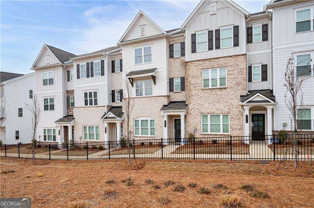 Photo of 3322 Cranston Lane, Kennesaw, GA 30144 (MLS # 10755779)