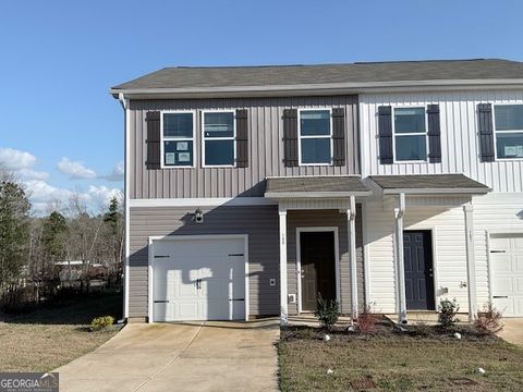 135 Pin Oak TRL Milledgeville GA 31061