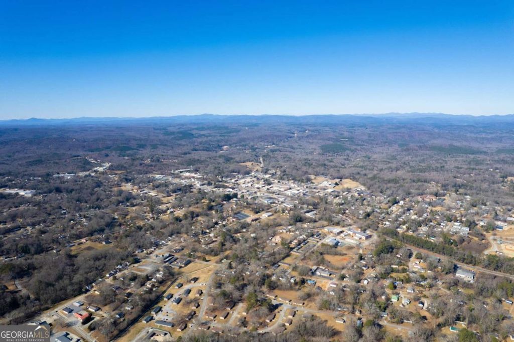 Photo of 30 Moore Avenue, Toccoa, GA 30577 (MLS # 10653546)