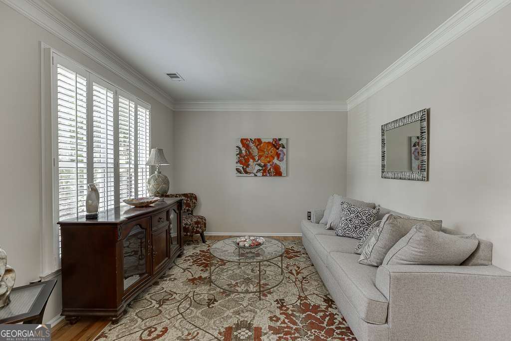 3349 Collier PT