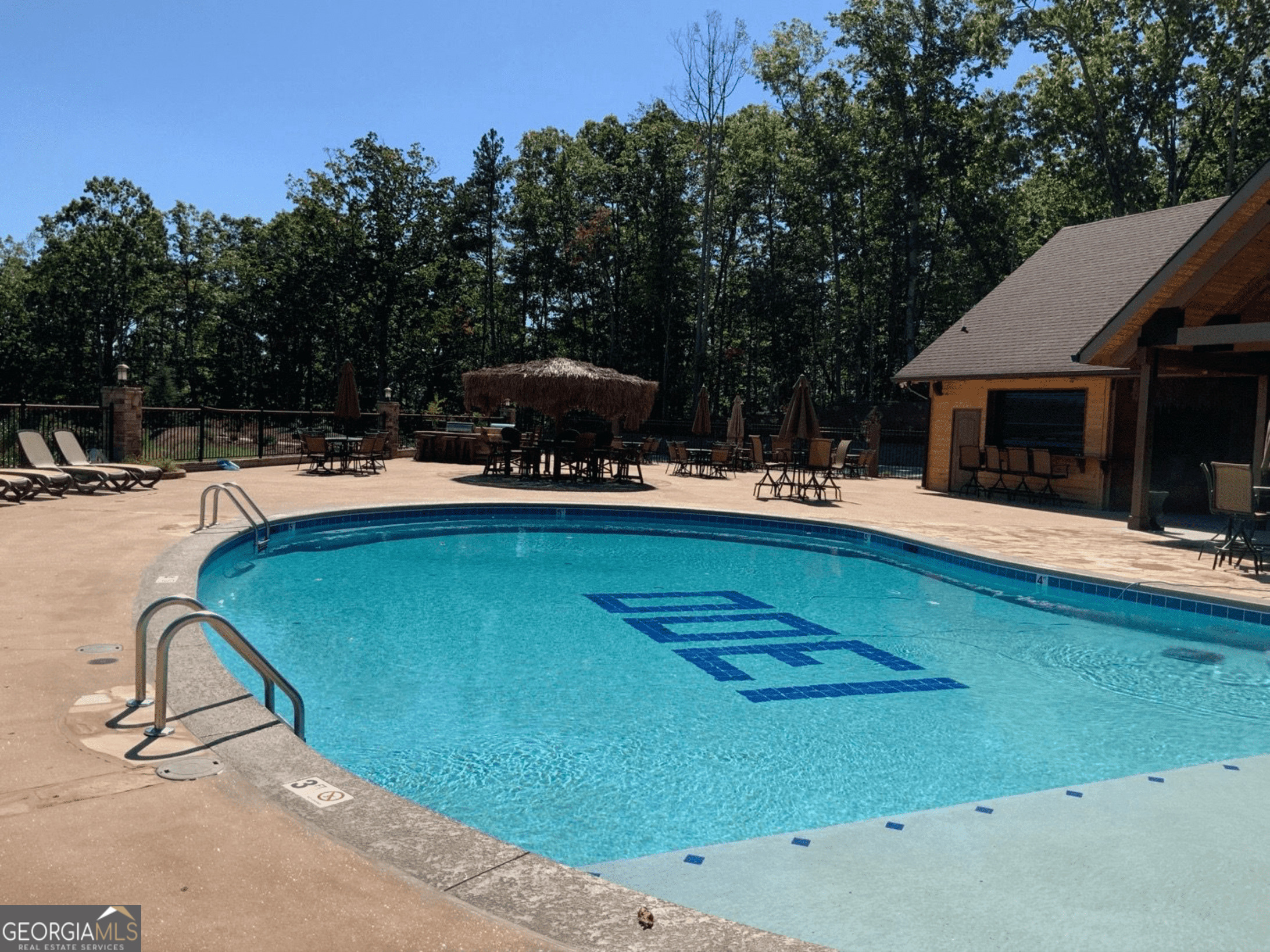 1424 Ridge Pointe WAY