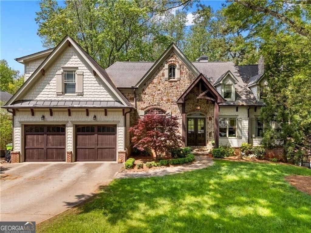Photo of 4842 Kitty Hawk Drive, Atlanta, GA 30342 (MLS # 10776794)
