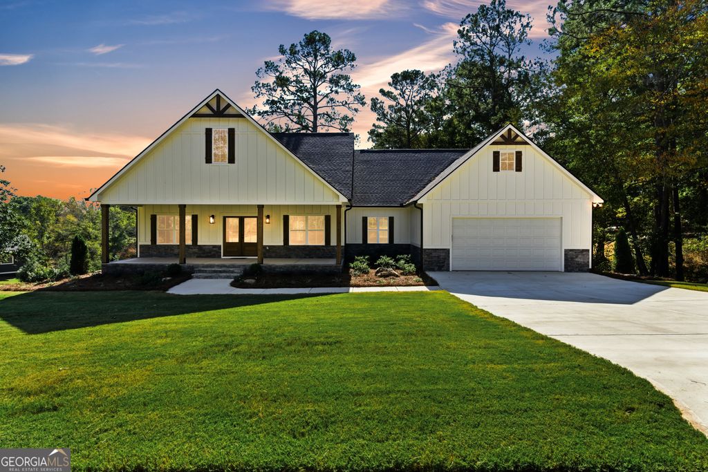 Photo of 271 Thomas Road, Dallas, GA 30132 (MLS # 10700698)