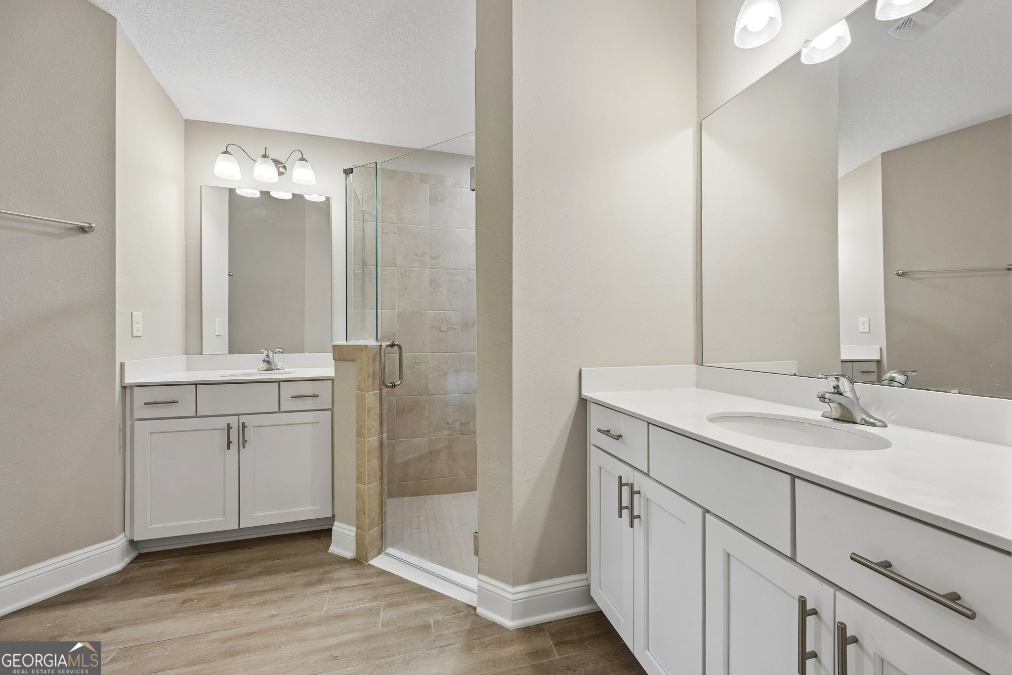 Picture for the property 10764705, 4 beds, 3 baths